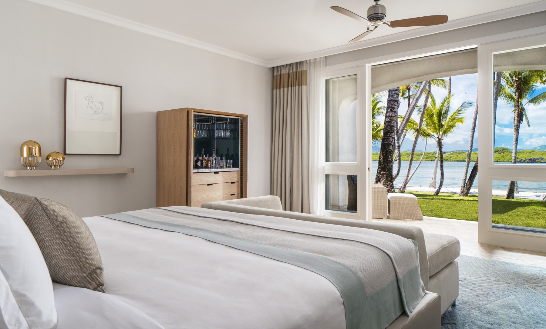 Lagoon Room